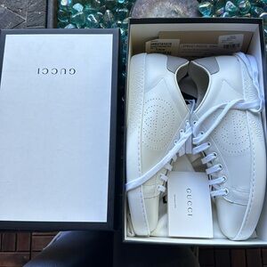 White Gucci sneakers 39.5